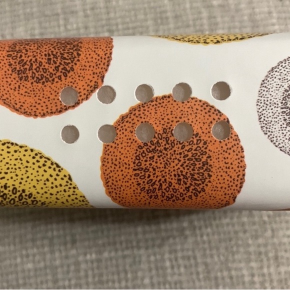 🆕 Castelbel Wild Honey Soap Bar 🍯 - Picture 2 of 6